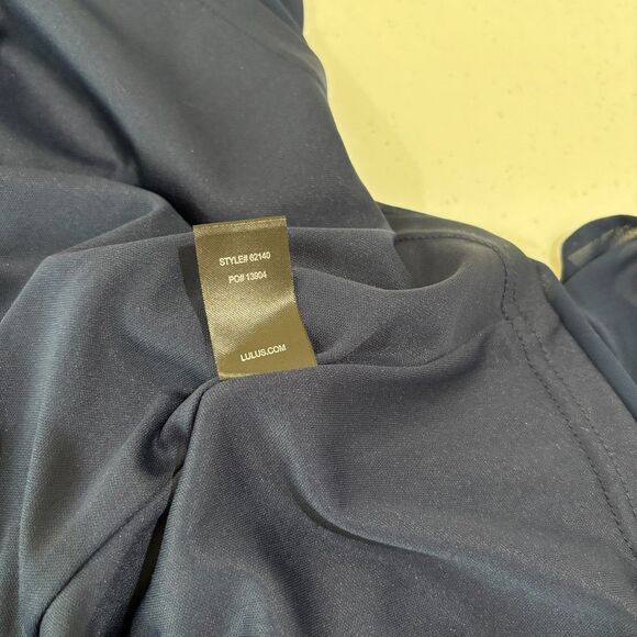 Lulus Navy Blue Crochet Lace Maxi Dress L Open Back Sexy Bridesmaid Wedding - Picture 14 of 15